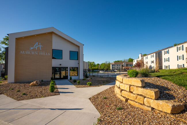 Foto del edificio - The Residences of Auburn Hills