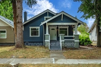 Building Photo - 4024 S G St