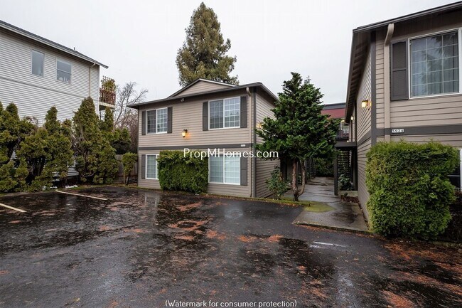 Building Photo - 5920 SW Hood Ave
