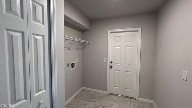 Foto del edificio - 4334 SW 9th Pl