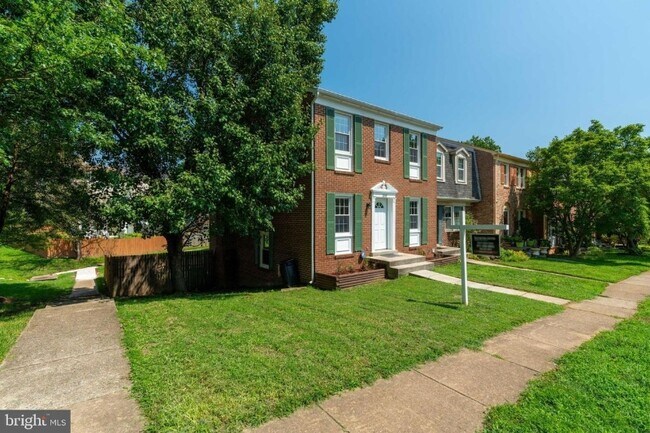 Building Photo - 2839 Seminole Rd