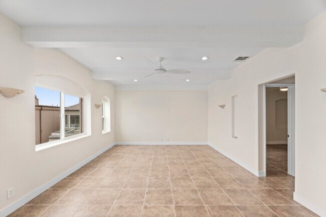 Foto del edificio - 3309 Highland Ave