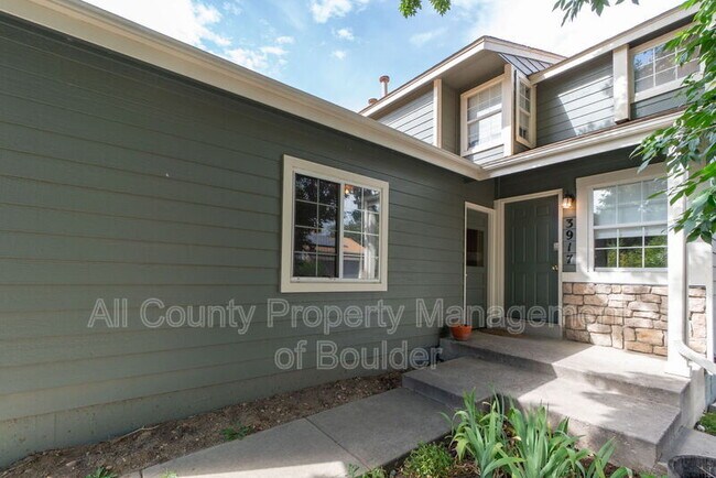 Building Photo - 3917 Paseo Del Prado