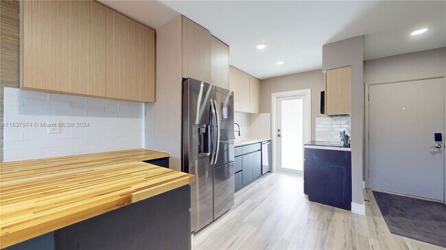 Foto del edificio - 13105 Ixora Ct