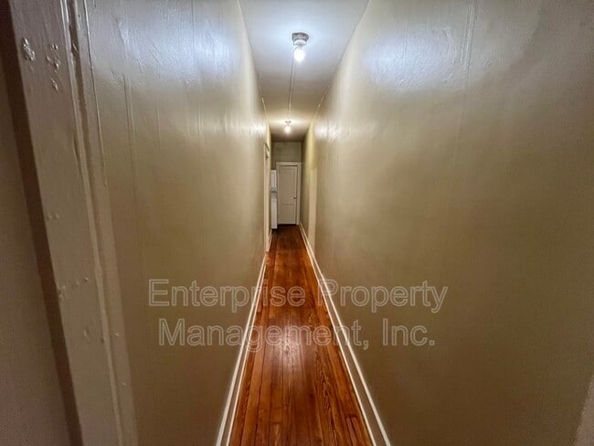 Foto del edificio - 2187 Court Ave