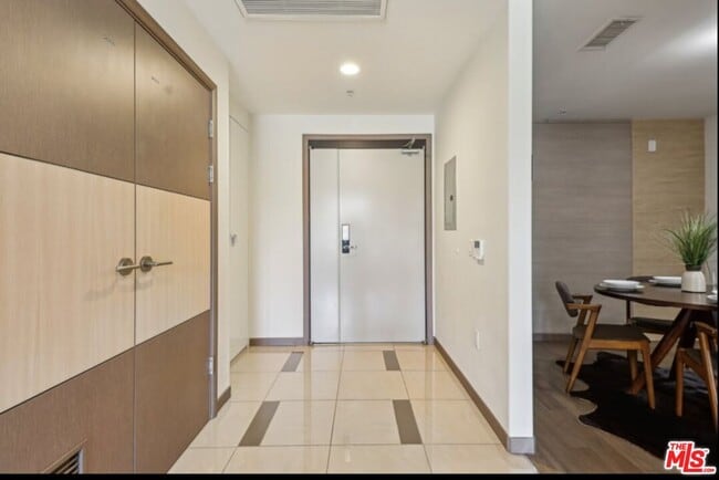 Foto del edificio - 903 S New Hampshire Ave