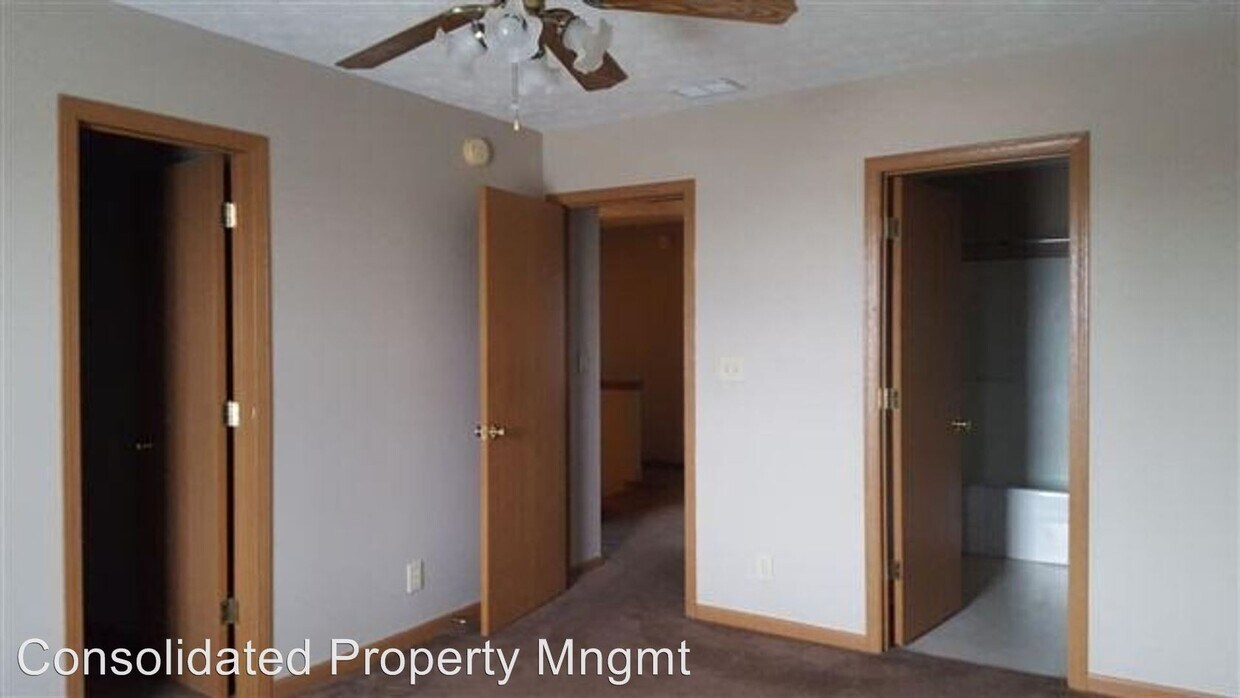 Building Photo - 3036 Lindberg Rd