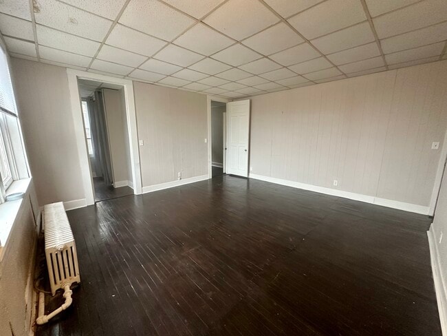 Building Photo - 505 Cass St