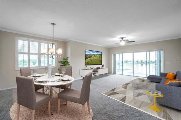 Building Photo - 1200 Country Club Dr