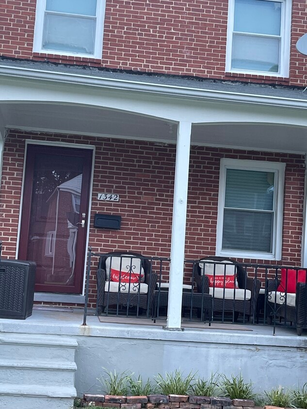 Primary Photo - 1342 Pentridge Rd