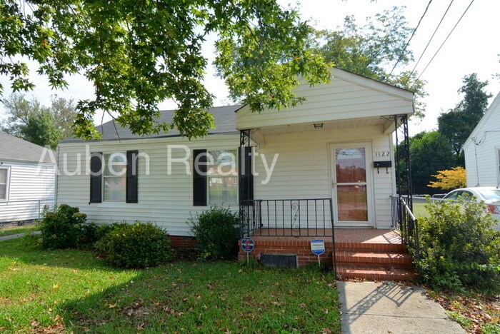 Primary Photo - 1122 Murphy St