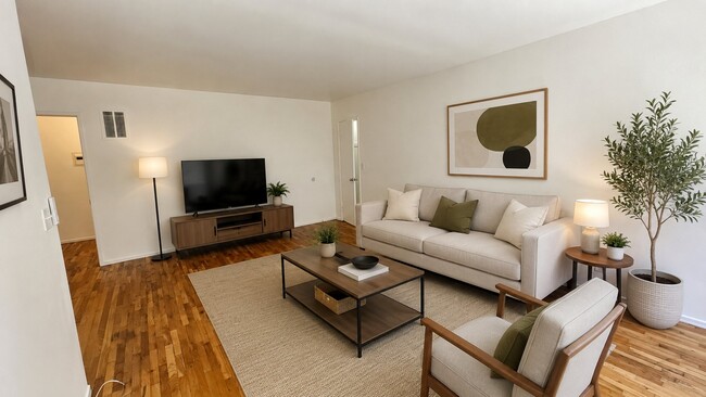 Photo - 618 Hayworth Ave (Los Angeles, CA) Apartment