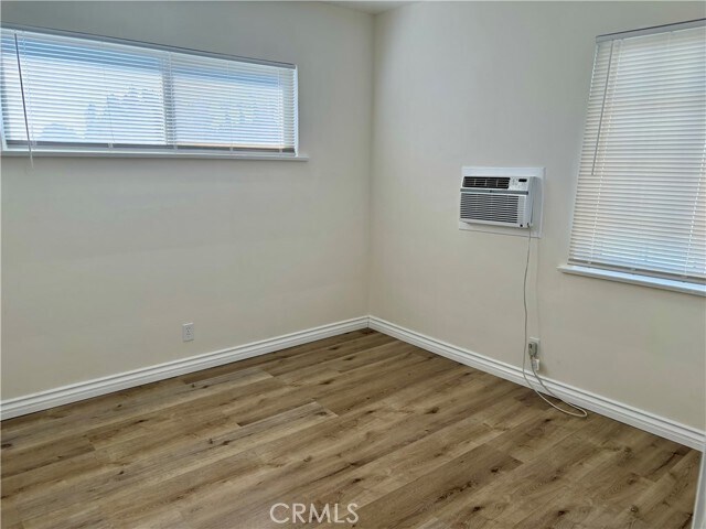 Building Photo - 605 W D St