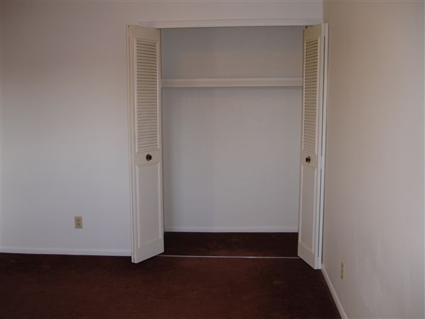 Building Photo - 1360 Paul Ct