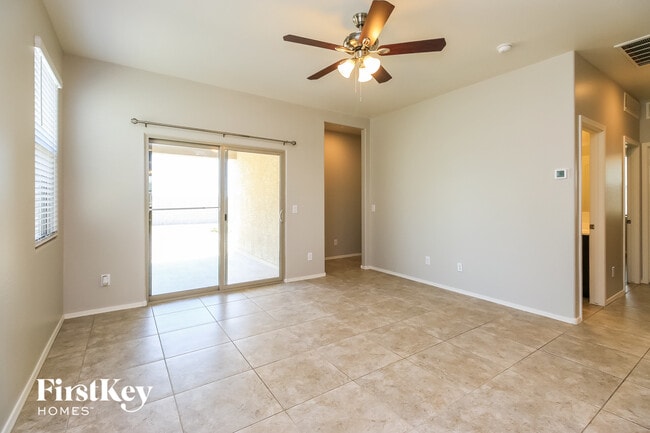 Foto del edificio - 11427 E Wallflower Ln