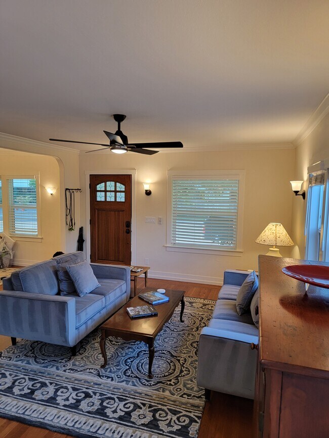 Foto del edificio - 3540 M St