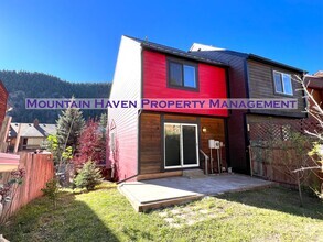 Building Photo - 3316 Riverside Dr