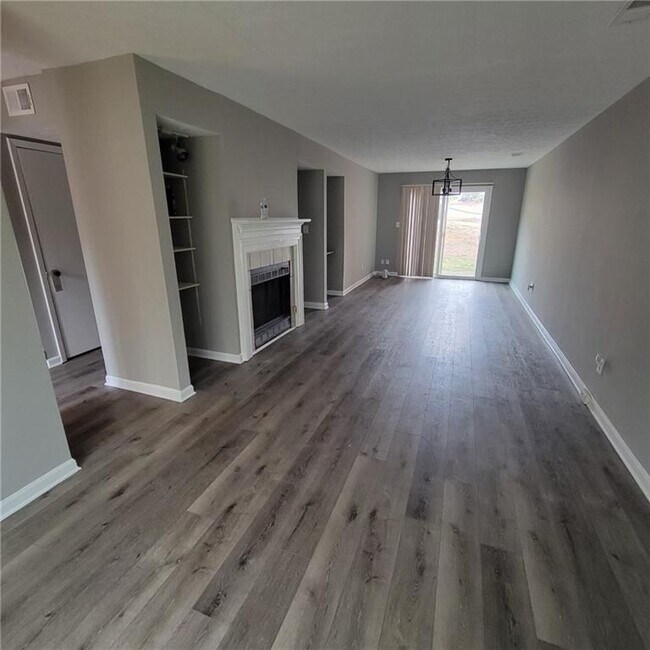 Building Photo - 3679 Blackshear Ct