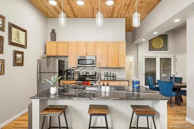 Foto principal - 3240 Tejon St