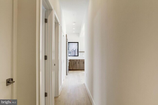 Foto del edificio - 3736 12th St NE