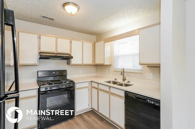 Foto del edificio - 205 Crosshaven Ct