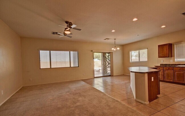 Foto del edificio - 4 Bedroom, 2 Bath with Private Pool!