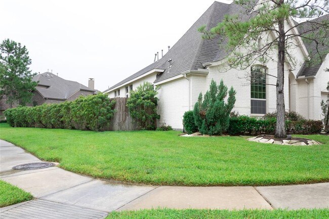 Building Photo - 27111 Rose Vervain Dr