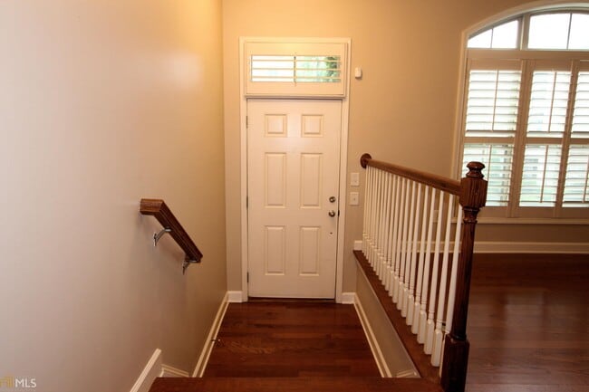 Foto del edificio - 7280 Glisten Ave NE