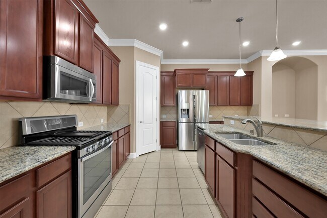 Foto del edificio - 14546 San Pietro Dr
