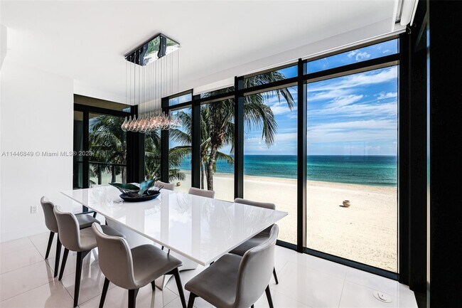 Foto del edificio - 2205 S Surf Rd