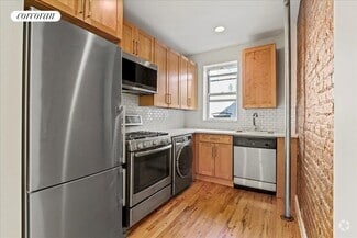 Building Photo - 3157 Broadway