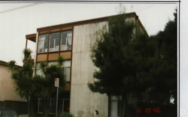Foto del edificio - 1819 Addison St