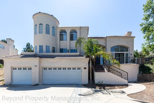 Building Photo - 4 br, 2.5 bath House - 2515 Alpine Blvd