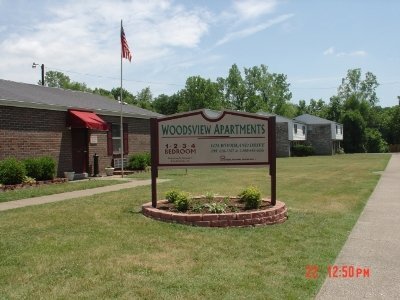 Foto del edificio - 1424 Woodland Dr