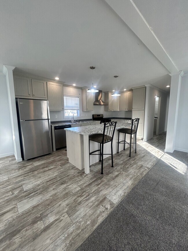 Foto del edificio - 54 Hickory Ln