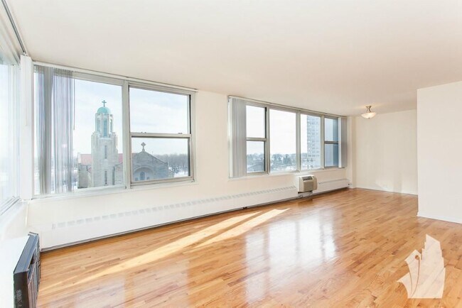 Foto del edificio - 5650 N Sheridan Rd