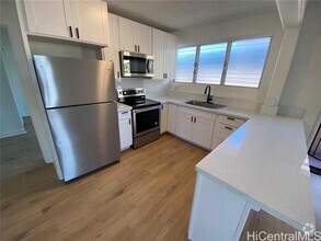 Building Photo - 904 Lunalilo St
