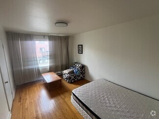 Building Photo - 3769 Rue Masson