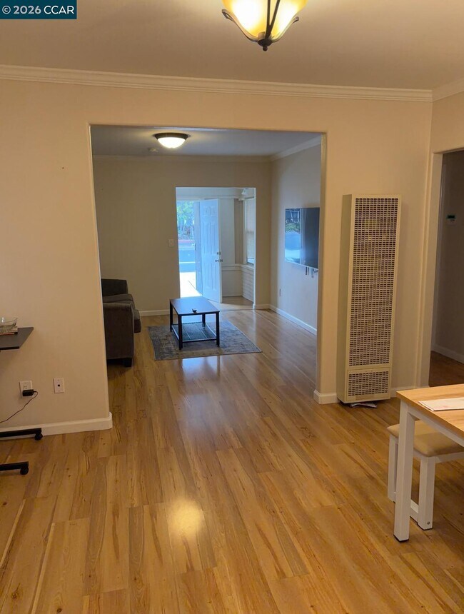 Foto del edificio - 558 A St