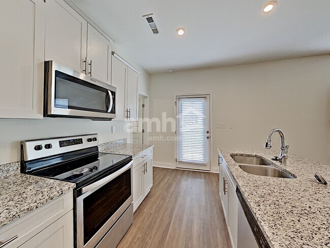 Foto del edificio - 5052 Mountain Springs Rd