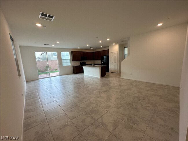 Building Photo - 3168 Bormida Ave