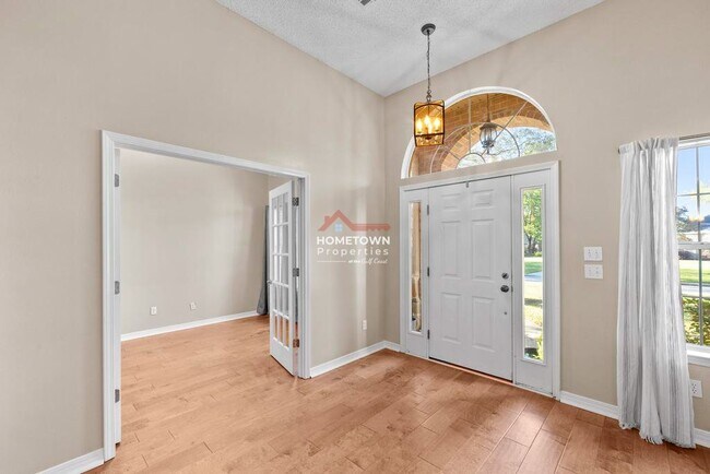 Foto del edificio - Four Bedroom Home in Gated Stonebrook Vill...