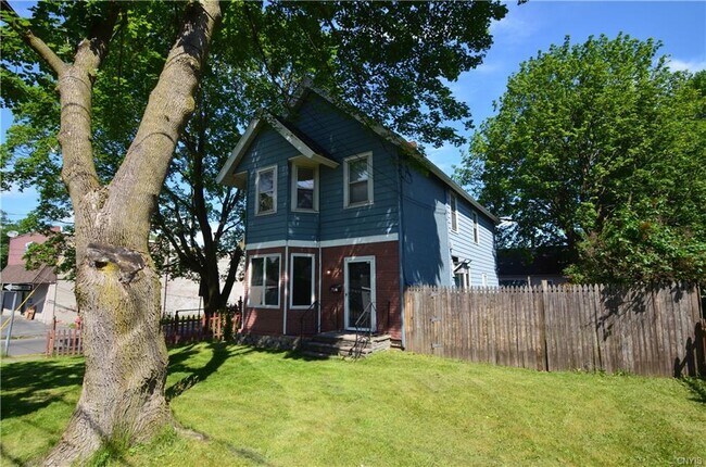 Building Photo - 708 Kirkpatrick St