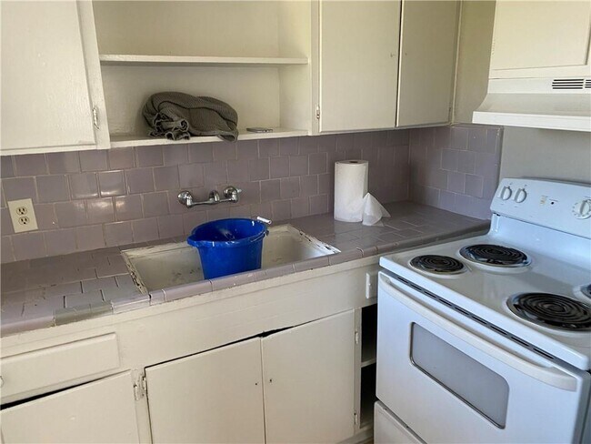 Foto del edificio - 1035 Haynes St