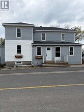 Building Photo - 803-803 St Lawrence St