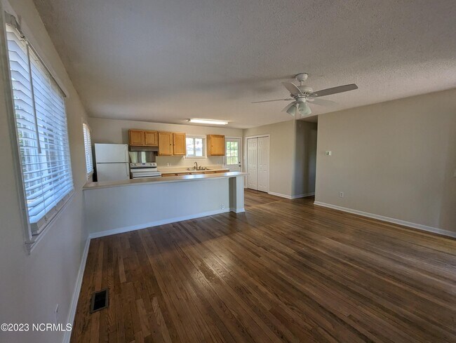 Foto del edificio - 306 N 21st St