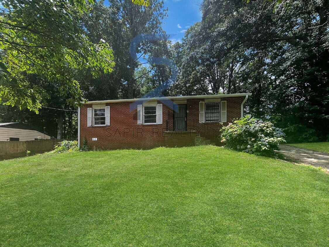 Photo - 1017 Rebel Forest Dr - Sizzling Summer Steal! Move in by July 30th and choose your reward — a FREE 5