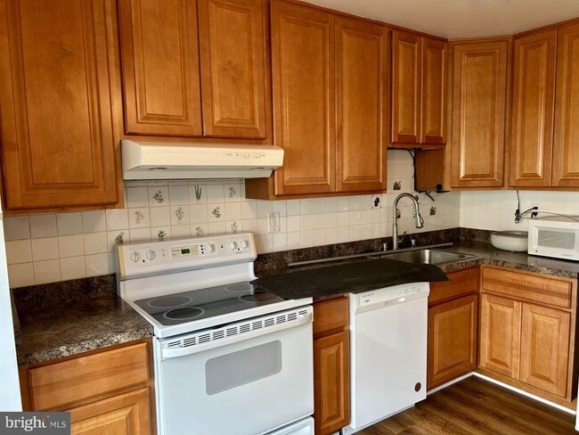 Building Photo - 1468 Blockton Ct