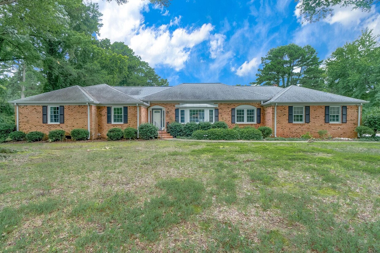 Primary Photo - 4 Bedroom, All Brick Ranch located in Witc...