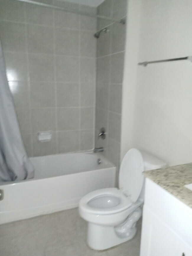 Foto del edificio - Coming Soon - $500 off Move in Summer Special